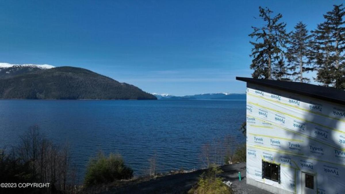 Picture of Home For Sale in Wrangell, Alaska, United States