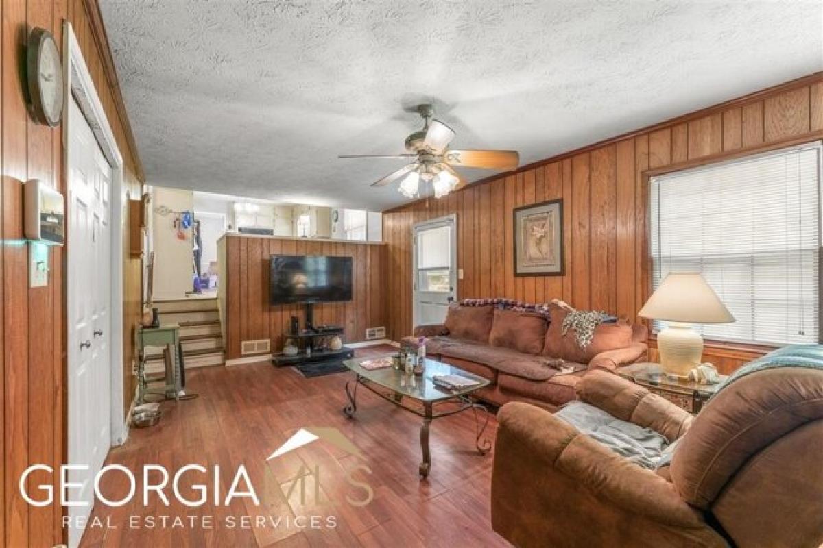 Picture of Home For Sale in Conyers, Georgia, United States
