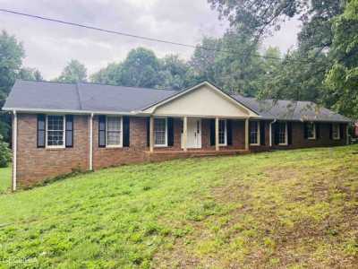 Home For Sale in Danielsville, Georgia
