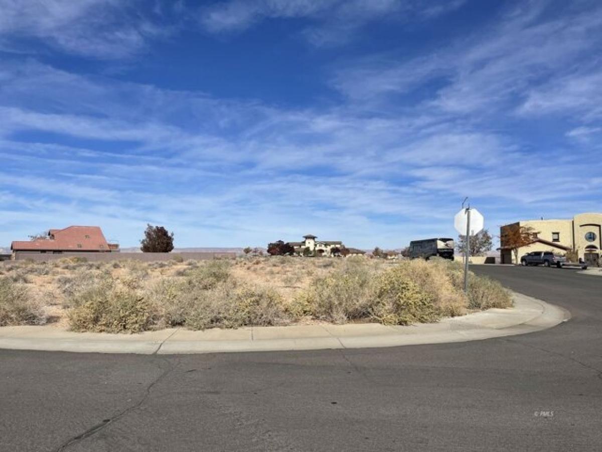 Picture of Residential Land For Sale in Page, Arizona, United States