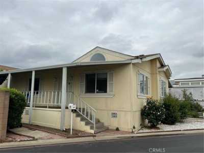 Home For Sale in Canoga Park, California