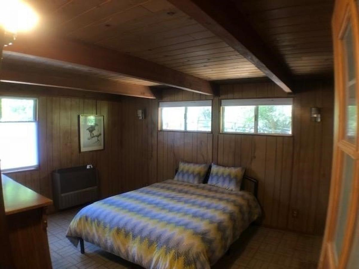 Picture of Home For Sale in Big Pine, California, United States