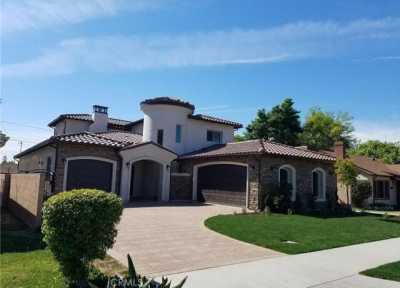 Home For Rent in Temple City, California