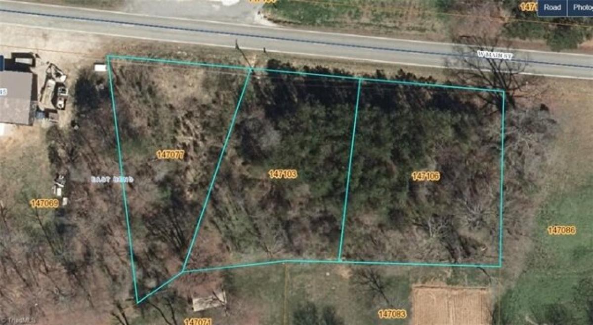 Picture of Residential Land For Sale in East Bend, North Carolina, United States