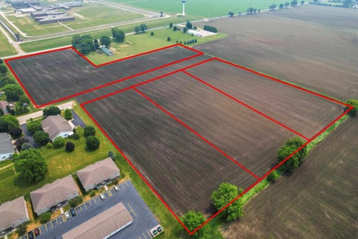 Picture of Residential Land For Sale in Waupun, Wisconsin, United States