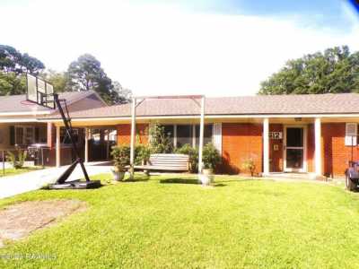 Home For Sale in Jeanerette, Louisiana