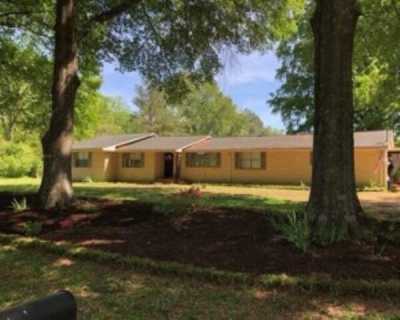 Home For Sale in Red Banks, Mississippi