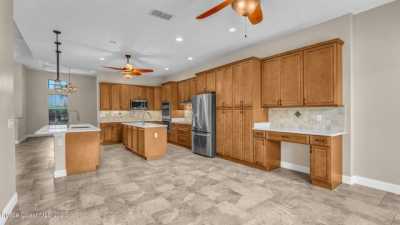 Home For Sale in Malabar, Florida