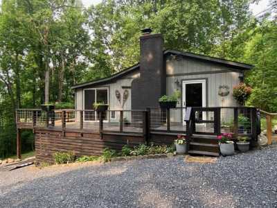 Home For Sale in New Market, Virginia