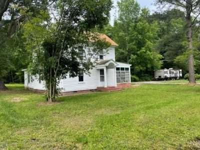 Home For Sale in Mathews, Virginia