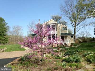 Home For Sale in Cockeysville, Maryland