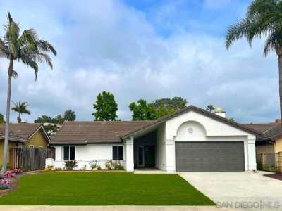 Home For Sale in Encinitas, California