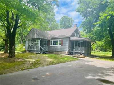Home For Sale in Wolcott, Connecticut
