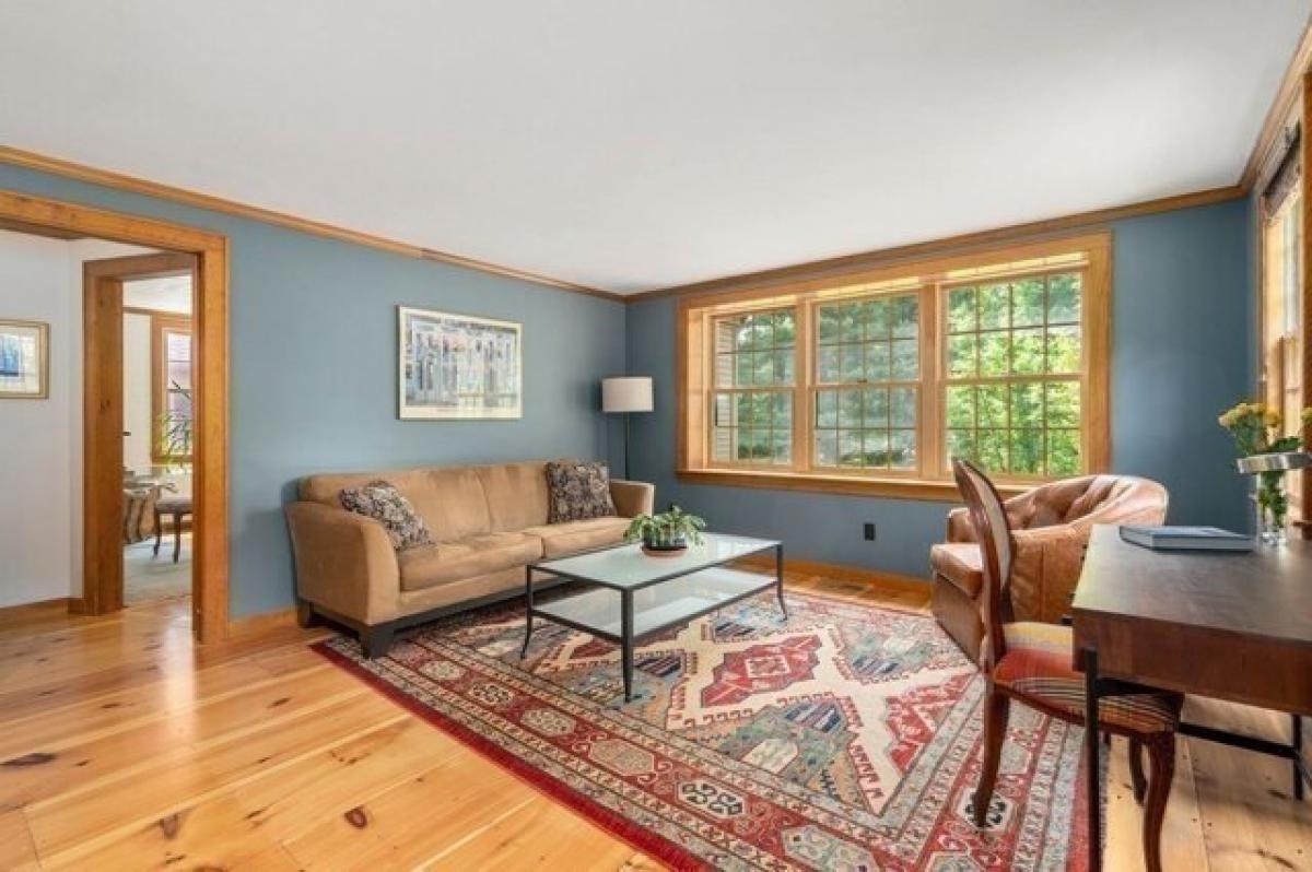 Picture of Home For Sale in Bolton, Massachusetts, United States