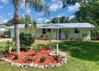 Home For Rent in Stuart, Florida