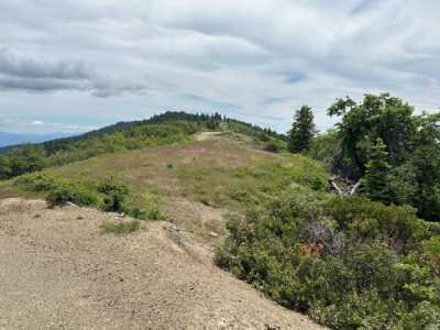 Residential Land For Sale in Potter Valley, California