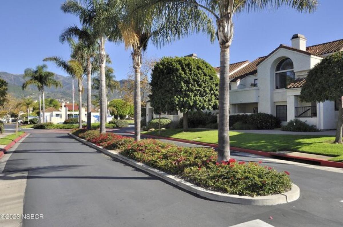 Picture of Home For Sale in Carpinteria, California, United States