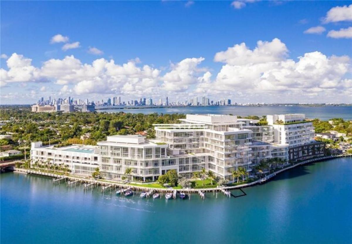 Picture of Residential Land For Sale in Miami Beach, Florida, United States