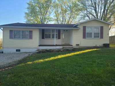 Home For Sale in Jackson, Missouri