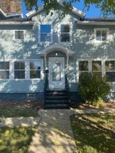 Home For Sale in Joliet, Illinois
