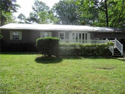 Home For Sale in Deerfield, Ohio