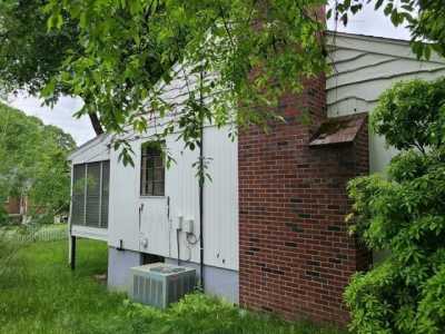 Home For Sale in Chestnut Hill, Massachusetts