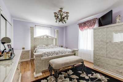 Home For Sale in Linden, New Jersey