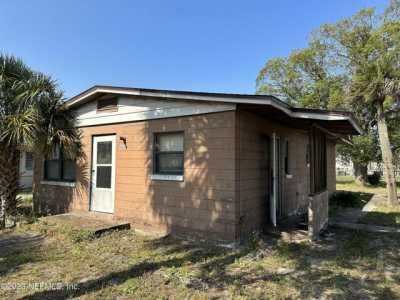 Home For Sale in Jacksonville Beach, Florida