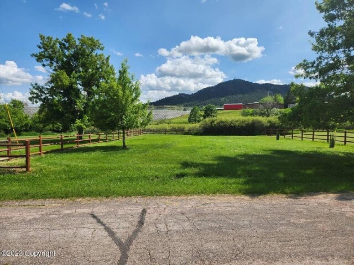 Picture of Residential Land For Sale in Sundance, Wyoming, United States