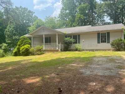 Home For Sale in Ringgold, Virginia