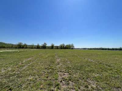 Residential Land For Sale in Linden, Tennessee