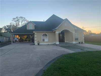 Home For Sale in Westwego, Louisiana