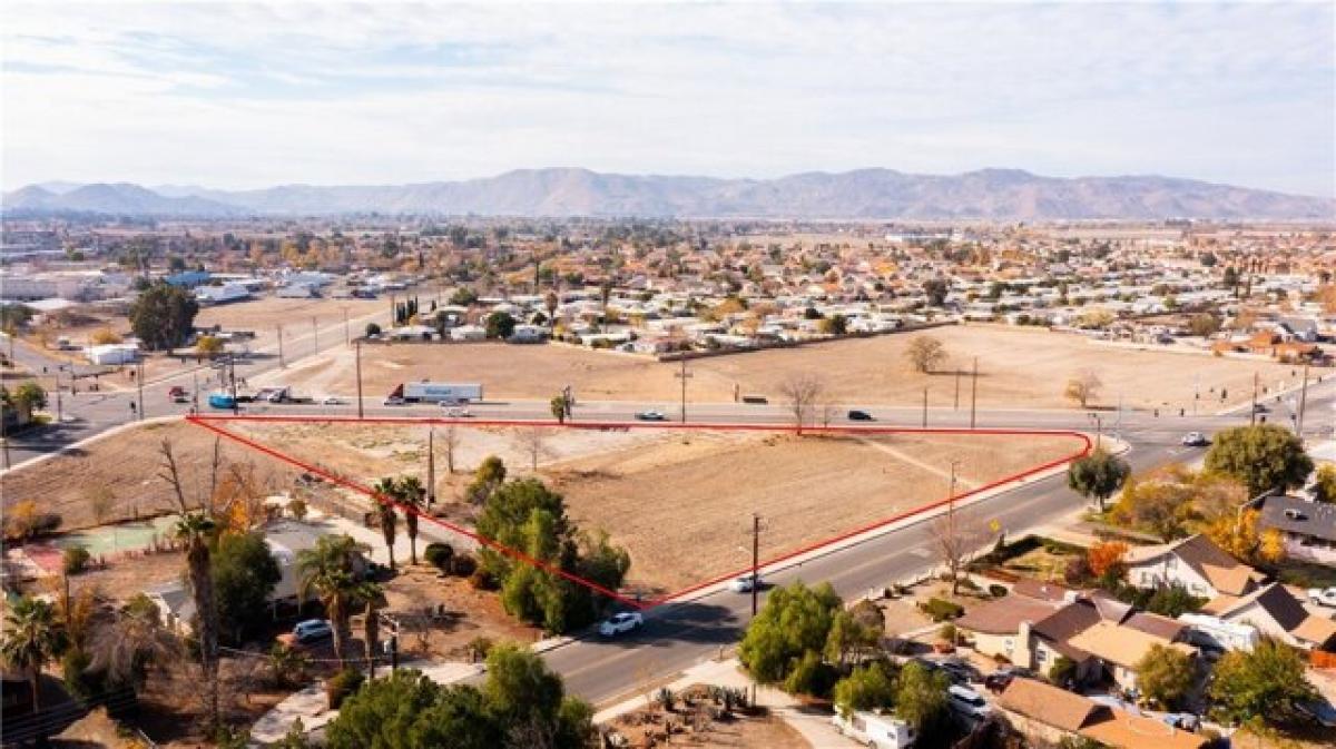Picture of Residential Land For Sale in San Jacinto, California, United States