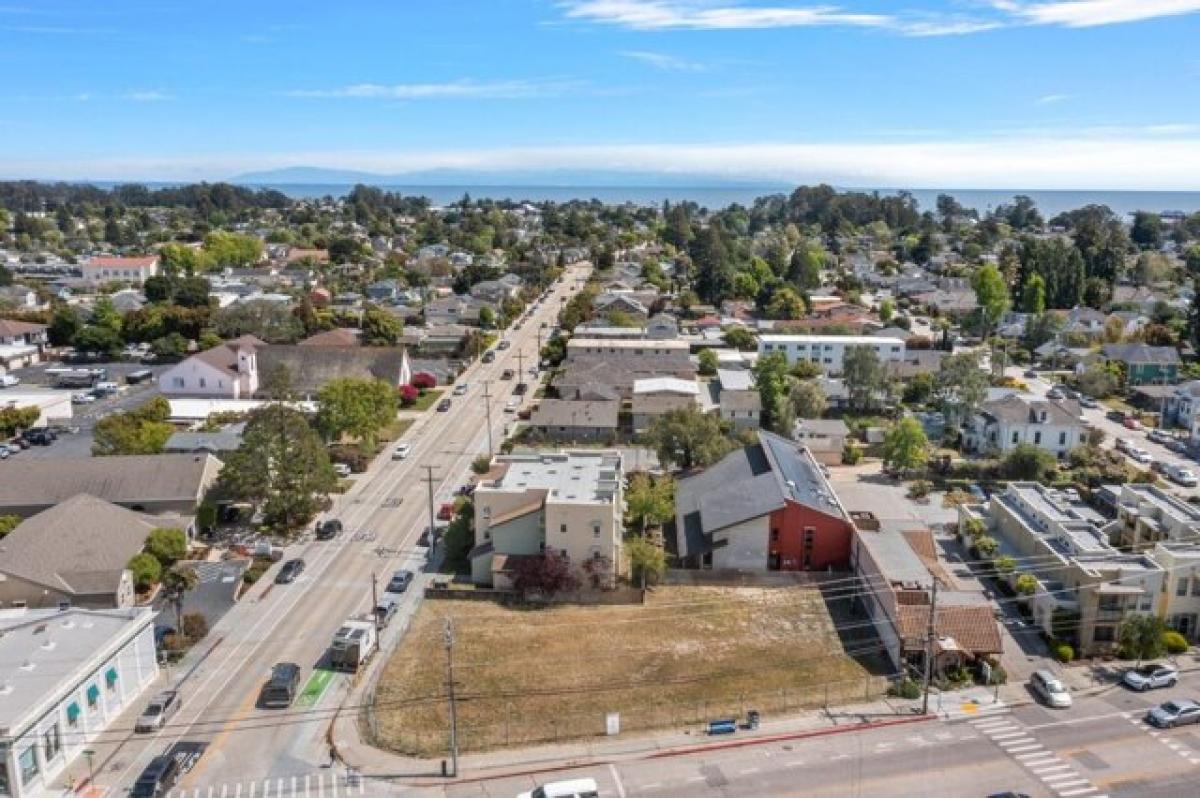 Picture of Residential Land For Sale in Santa Cruz, California, United States