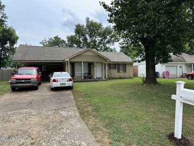 Home For Sale in Southaven, Mississippi