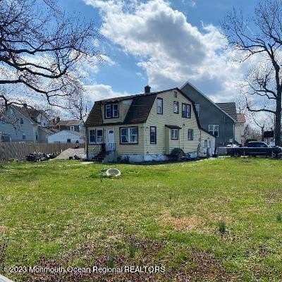 Home For Sale in Keansburg, New Jersey