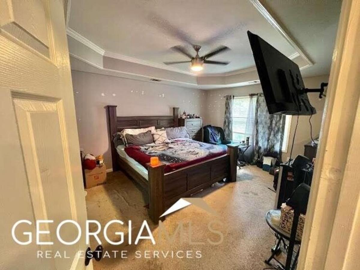 Picture of Home For Sale in Stone Mountain, Georgia, United States