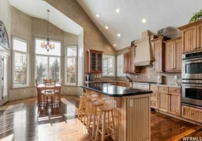 Home For Sale in Bluffdale, Utah