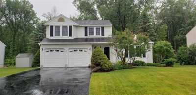 Home For Sale in Cicero, New York