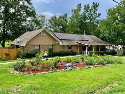 Home For Sale in Florence, Mississippi