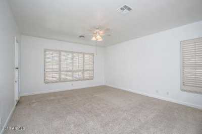 Home For Rent in Chandler, Arizona