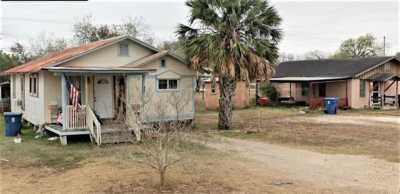 Home For Sale in George West, Texas