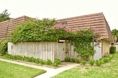 Home For Rent in Palm Beach Gardens, Florida