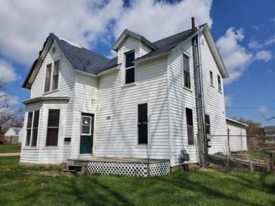Home For Sale in Marion, Iowa