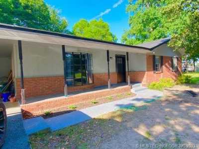 Home For Sale in Madill, Oklahoma