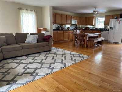 Home For Rent in Stony Point, New York