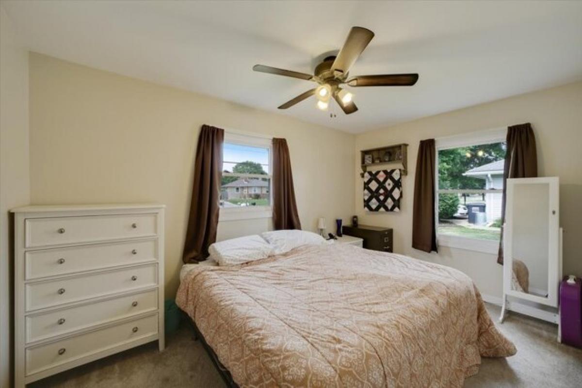 Picture of Home For Sale in Tolono, Illinois, United States