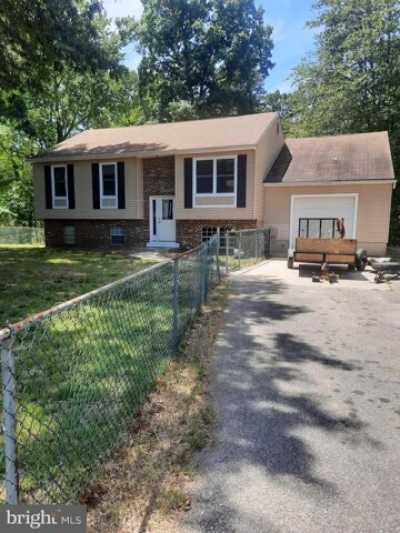 Home For Sale in Pasadena, Maryland