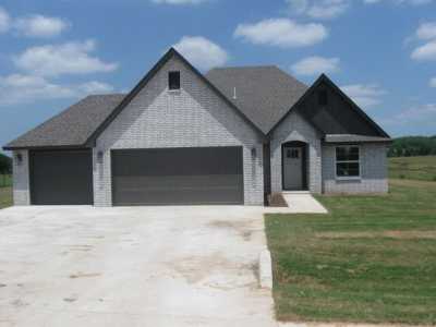 Home For Sale in Claremore, Oklahoma