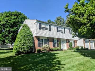 Home For Sale in Southampton, Pennsylvania